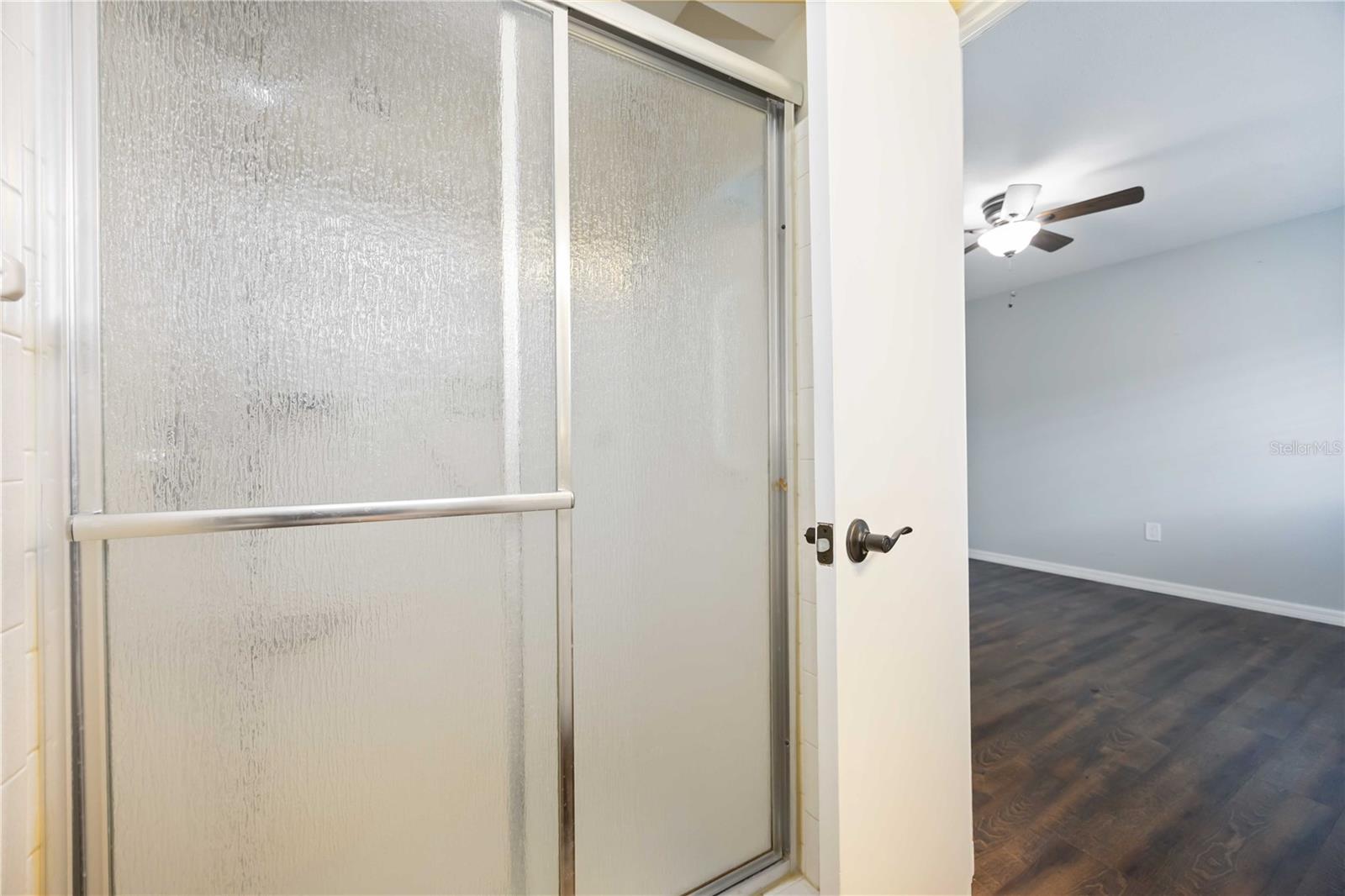 Image 23 of 31 For 85 Strathmore Boulevard