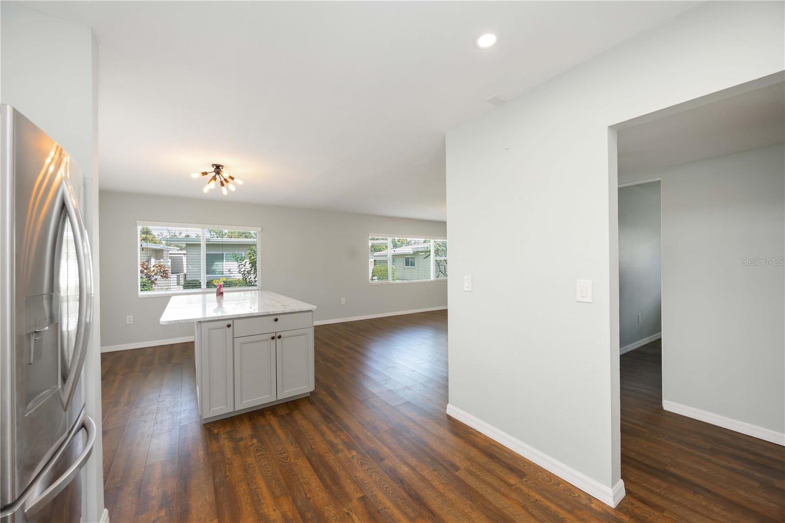 Image 9 of 31 For 85 Strathmore Boulevard