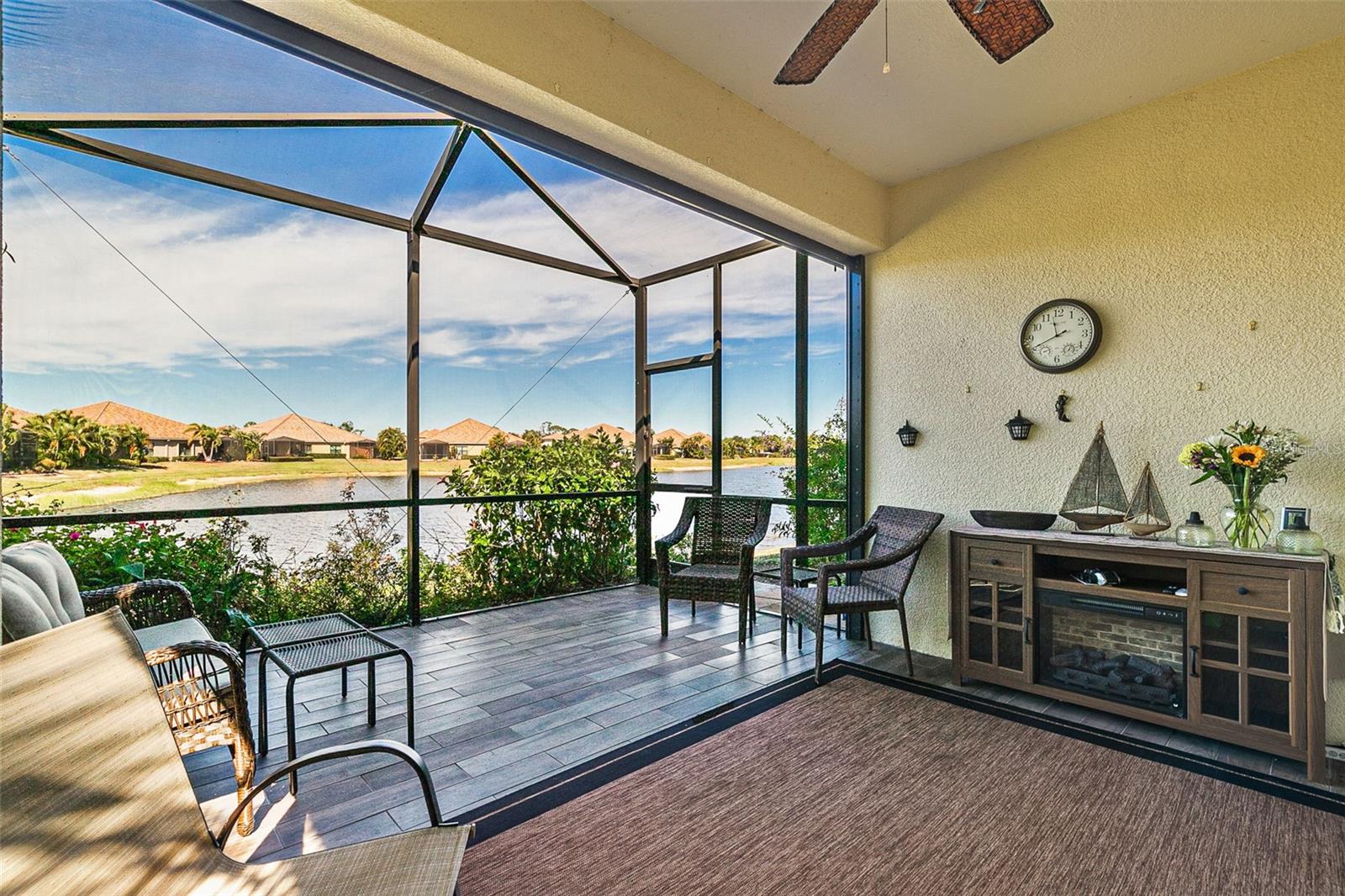 Image 28 of 37 For 1282 Backspin Drive