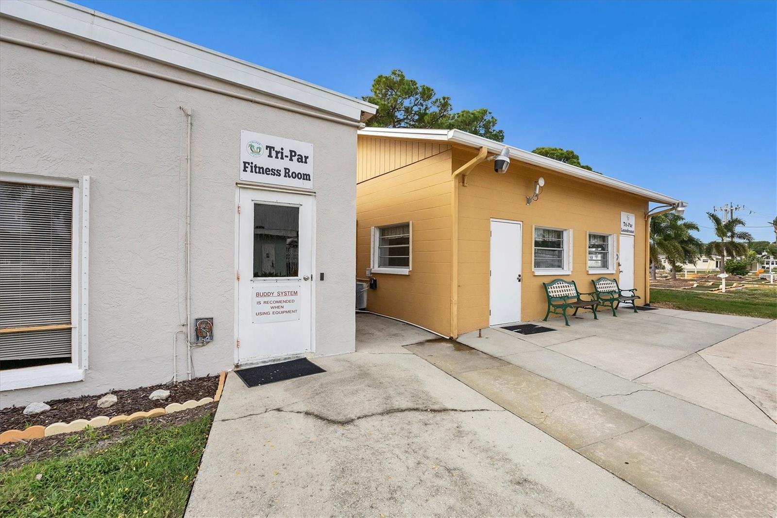 Image 23 of 28 For 4909 Pebble Beach Avenue