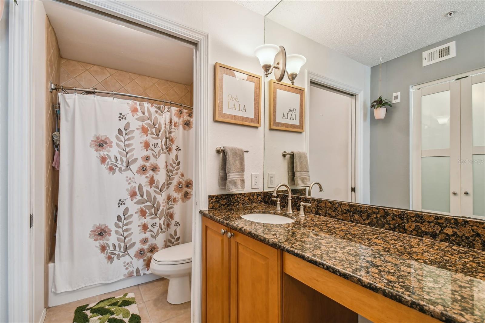 Image 11 of 21 For 2400 Feather Sound Drive 515