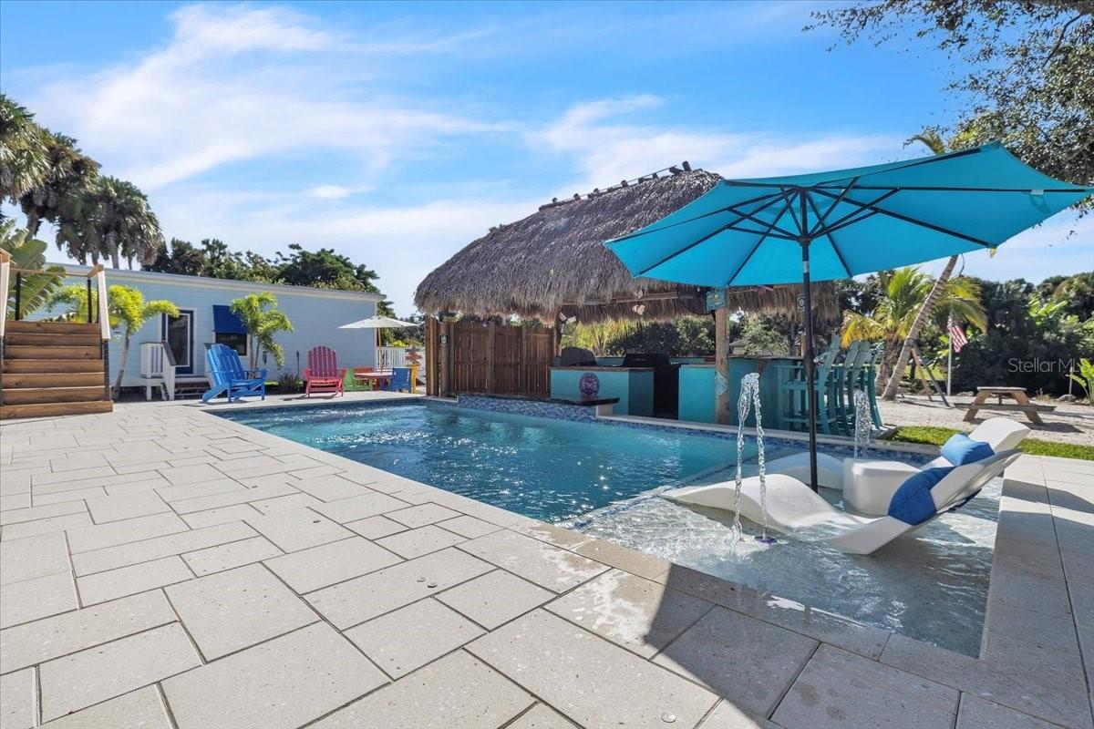 Listing photo id 44 for 9470 Colony Drive