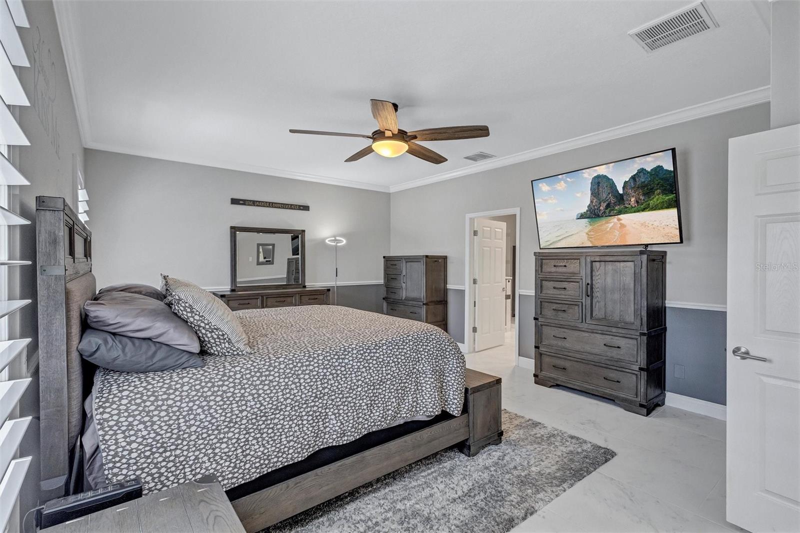 Image 39 of 66 For 2363 123rd Place E