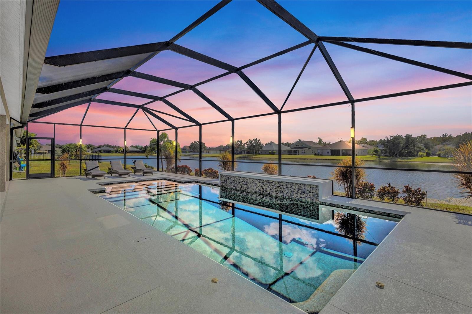 Image 6 of 66 For 2363 123rd Place E