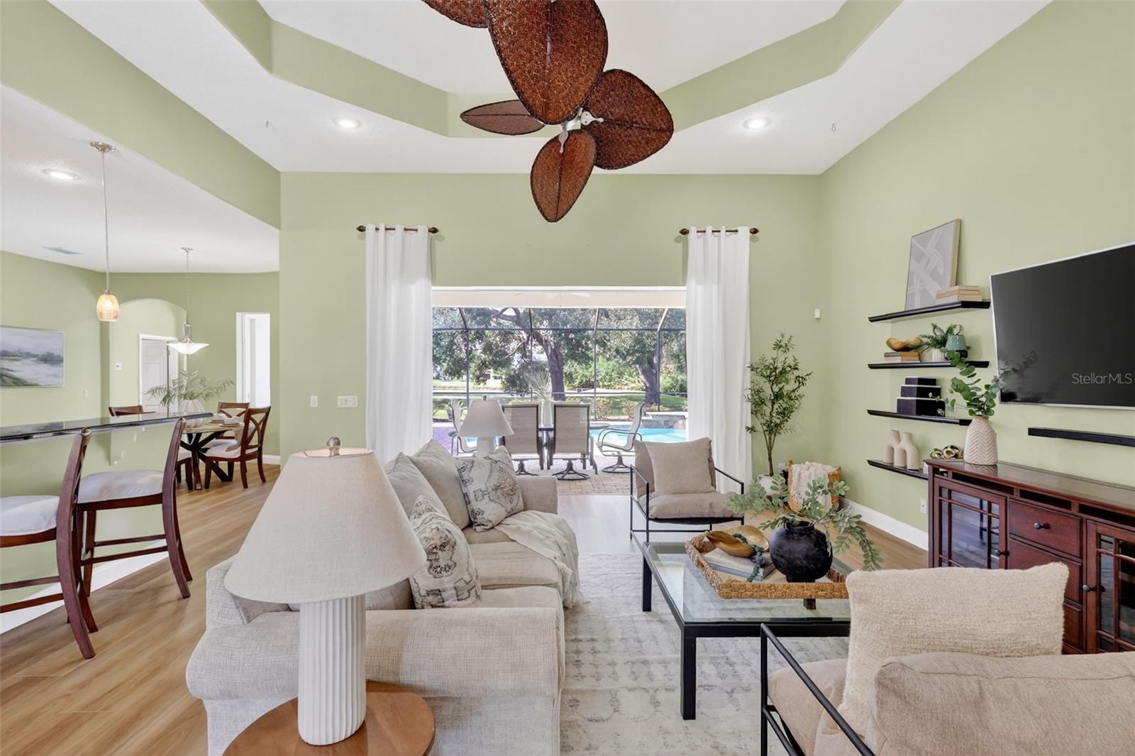 Image 26 of 75 For 14709 21st Avenue E