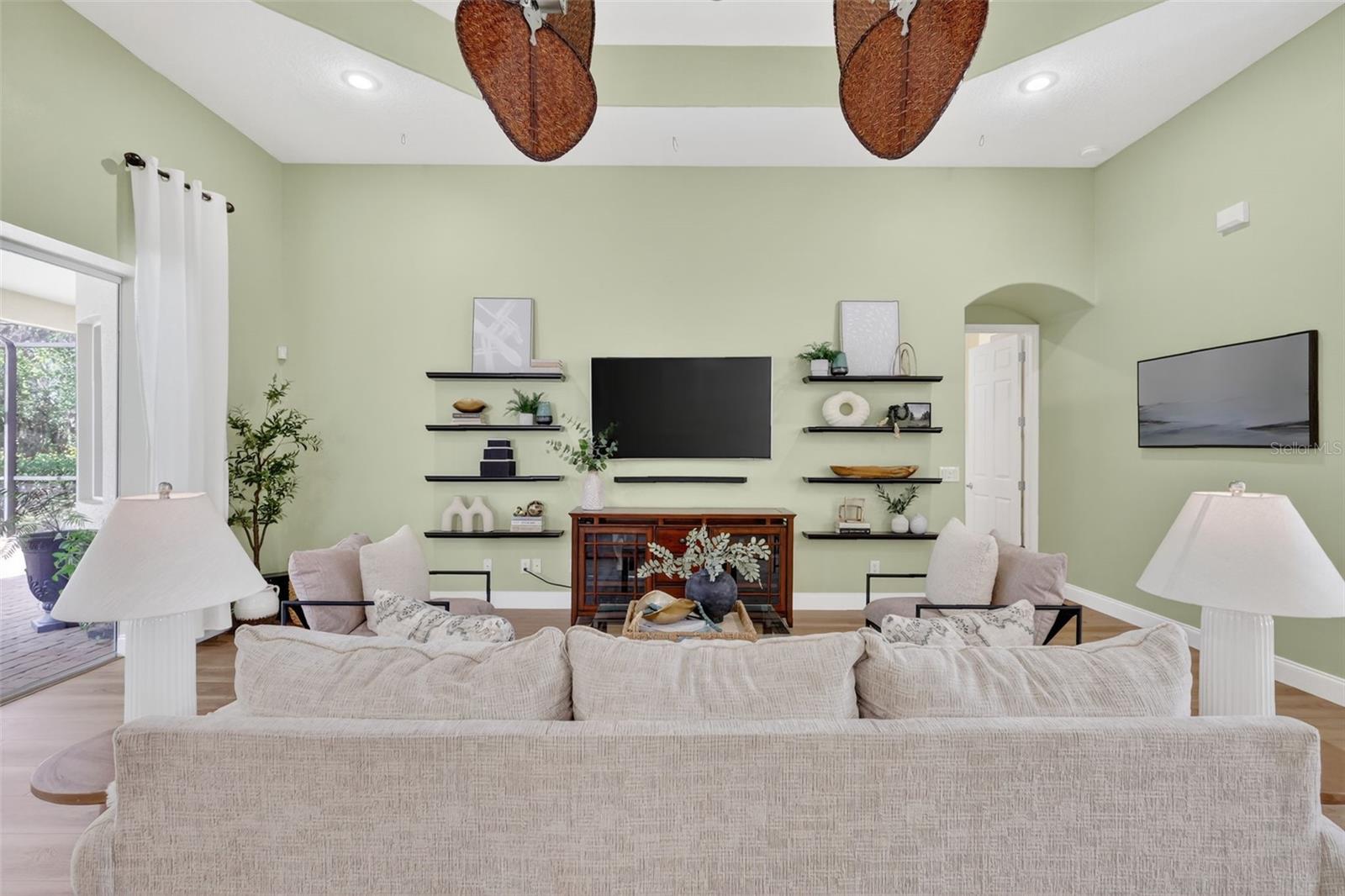 Image 27 of 75 For 14709 21st Avenue E