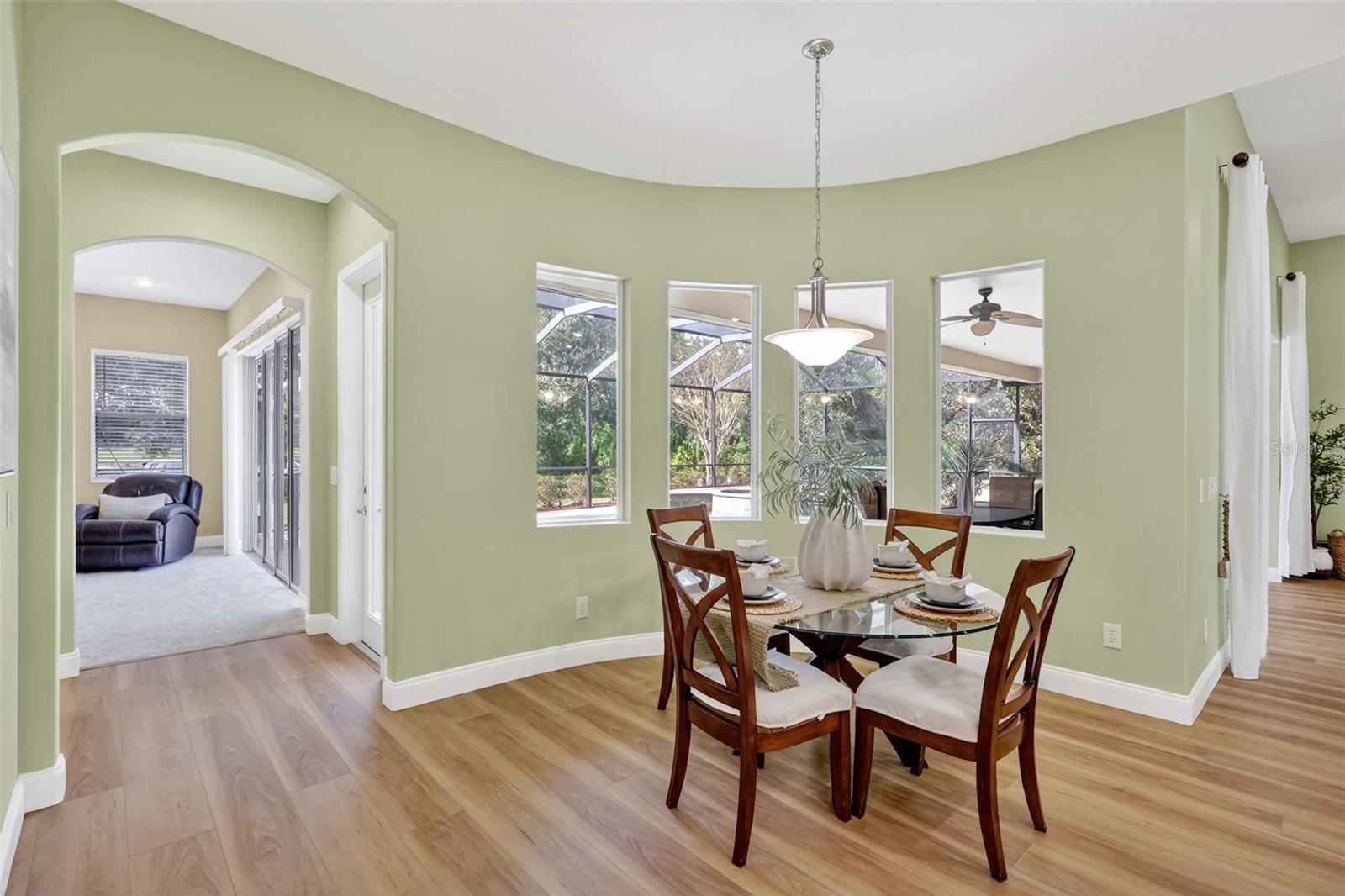 Image 38 of 75 For 14709 21st Avenue E