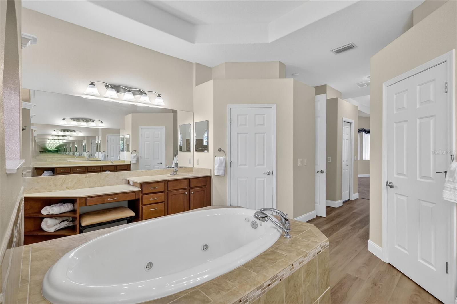 Image 47 of 75 For 14709 21st Avenue E