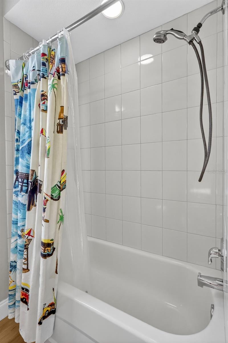 Image 51 of 75 For 14709 21st Avenue E