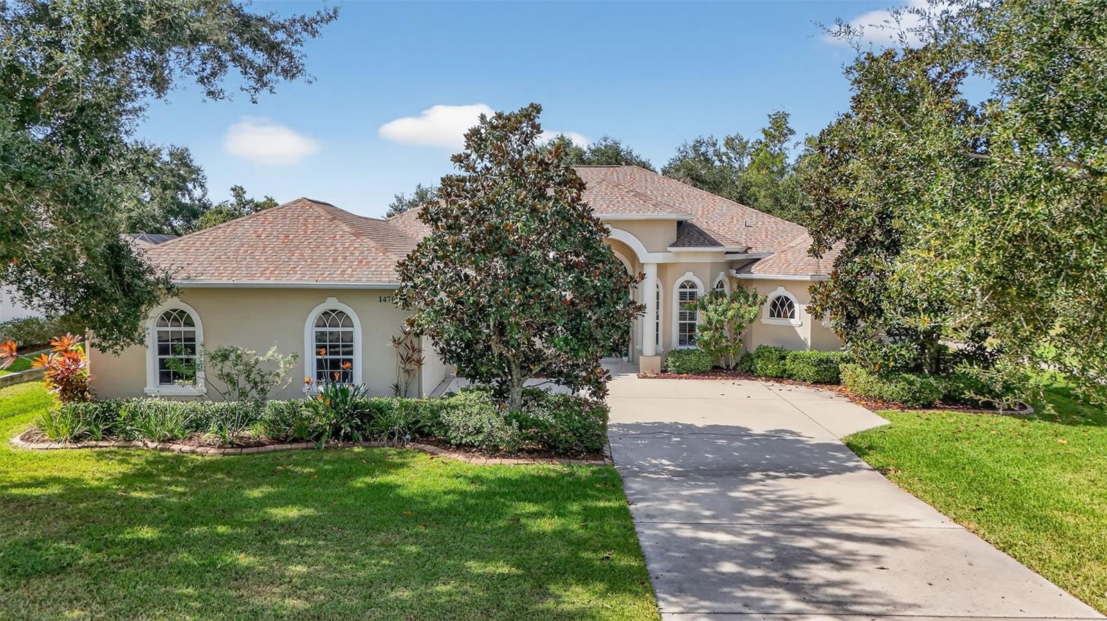 Image 64 of 75 For 14709 21st Avenue E