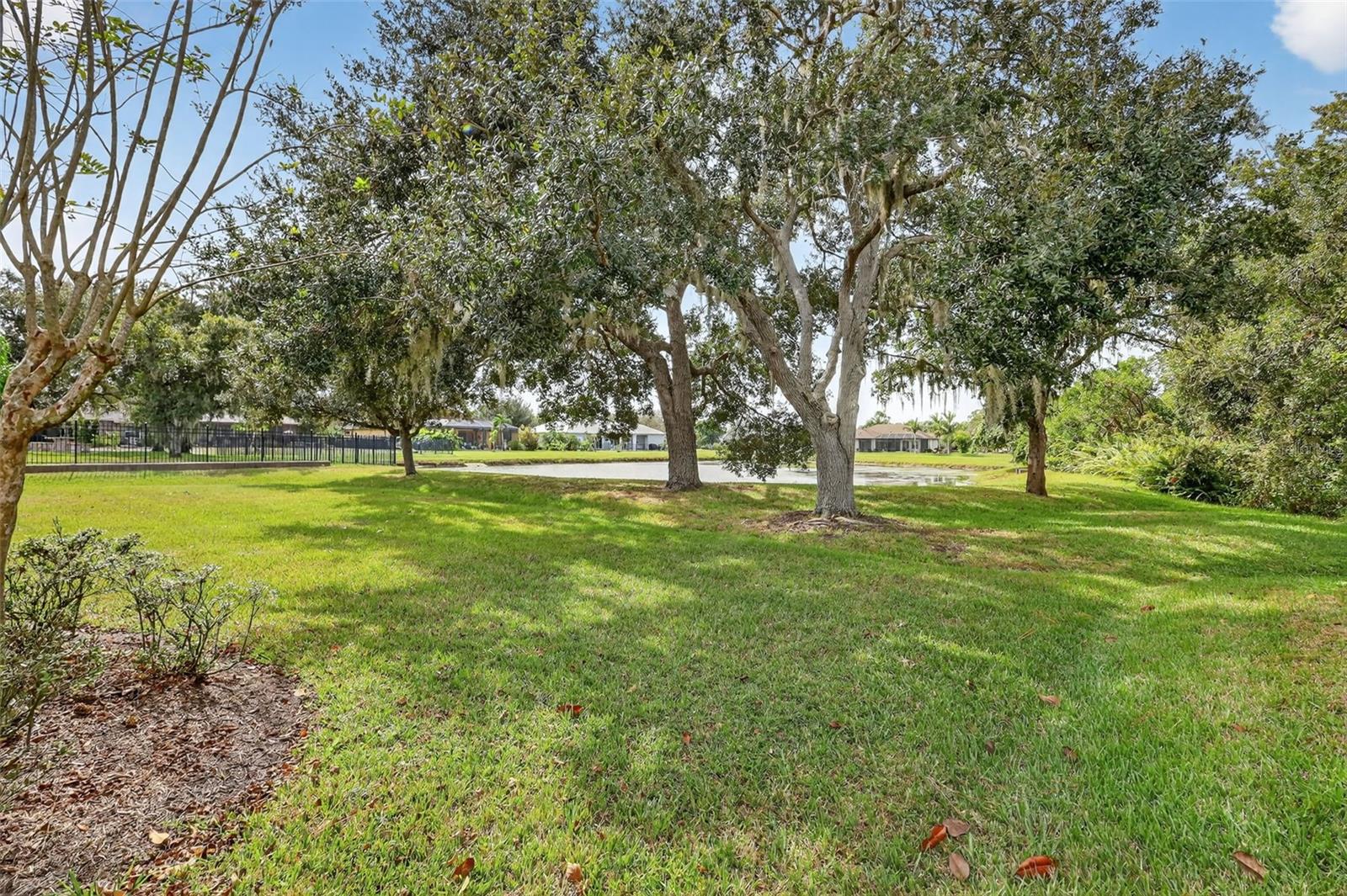 Image 67 of 75 For 14709 21st Avenue E