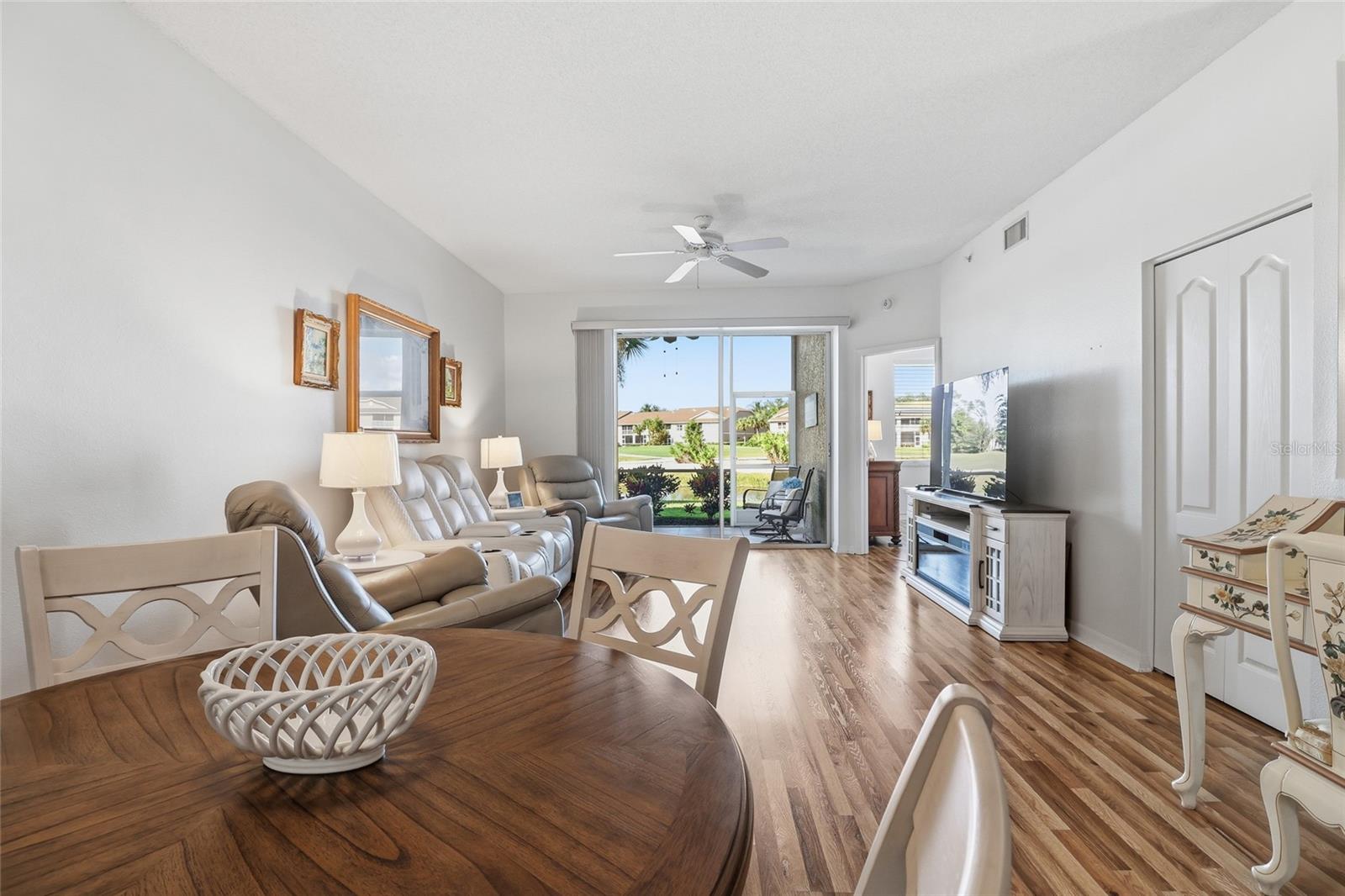 Image 14 of 75 For 5230 Hyland Hills Avenue 1315