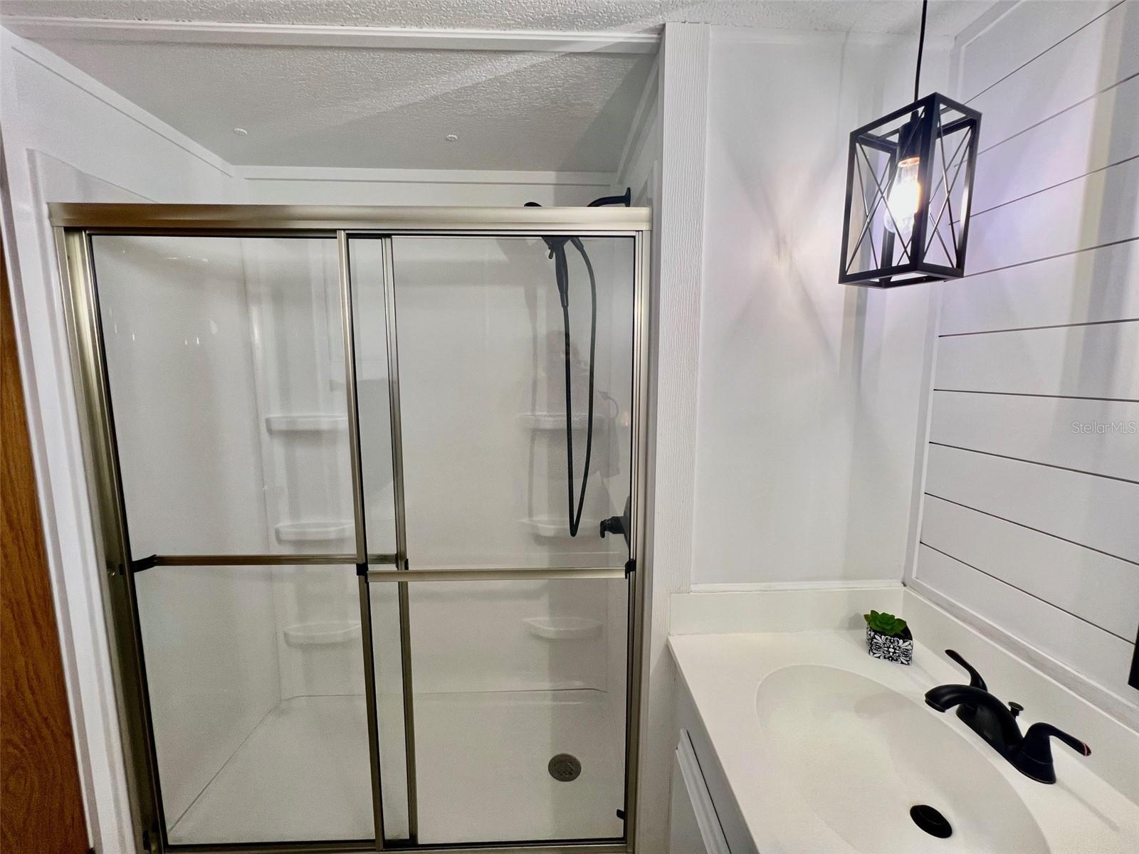 Image 17 of 37 For 218 Trailorama Drive