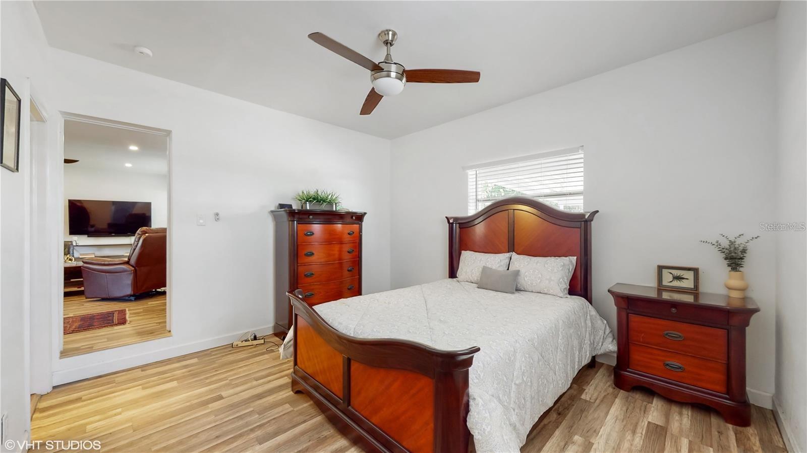 Image 17 of 22 For 4512 26th Avenue S