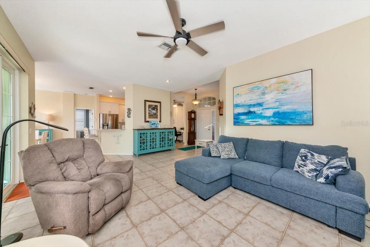 Image 23 of 50 For 5312 52nd Avenue W