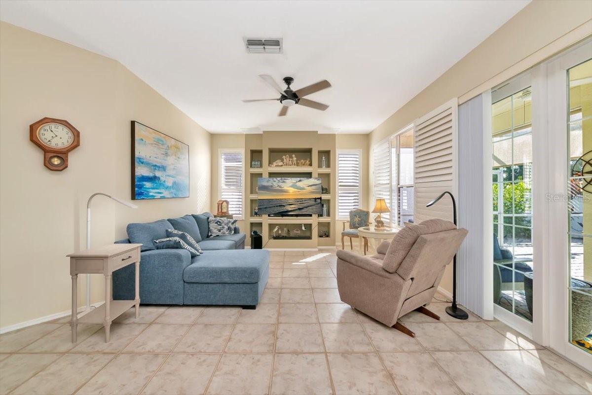 Image 25 of 50 For 5312 52nd Avenue W