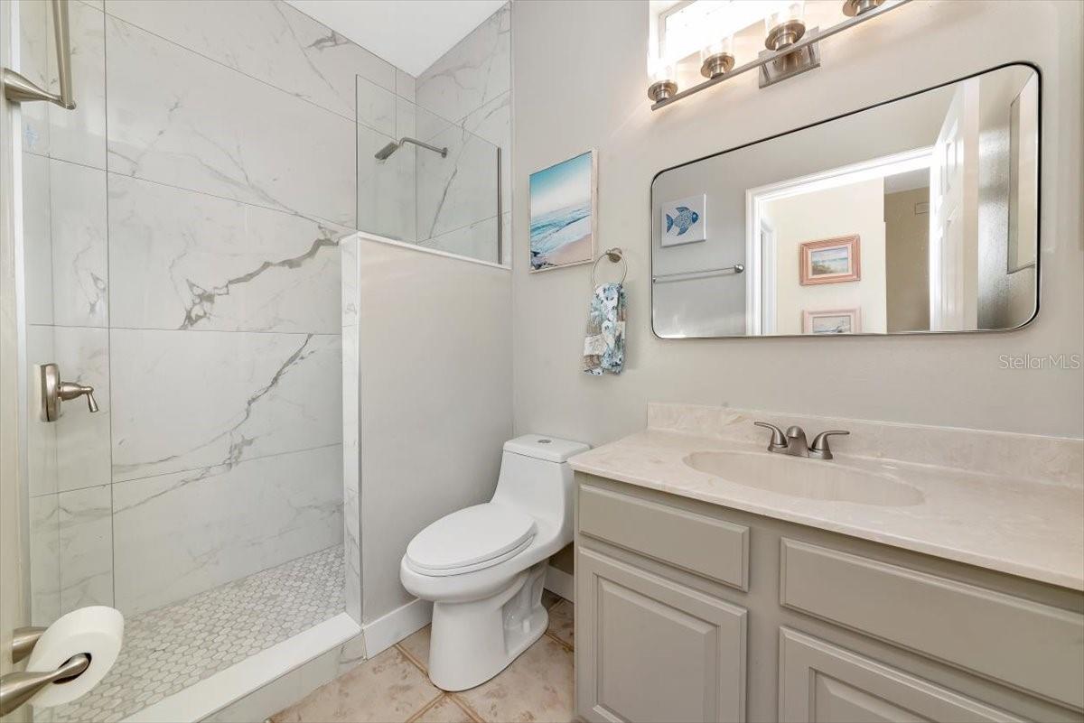 Image 38 of 50 For 5312 52nd Avenue W