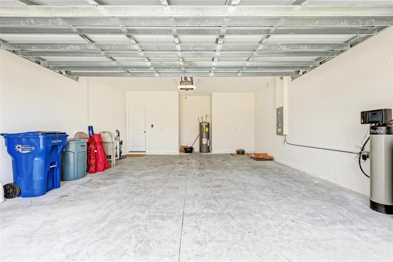 Image 39 of 48 For 2309 Open Seas Cove