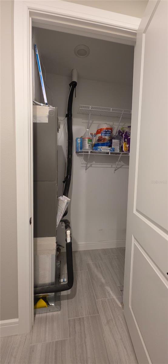 Image 10 of 62 For 10619 Wynward Way