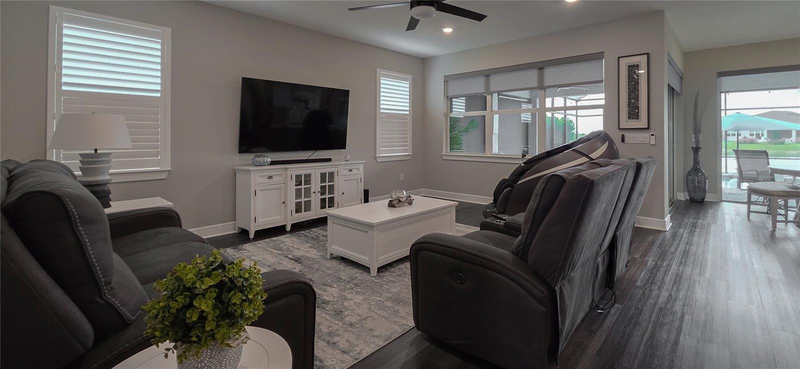 Image 13 of 62 For 10619 Wynward Way