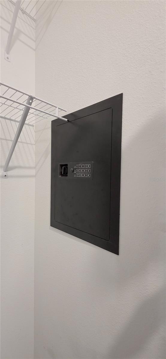 Image 32 of 62 For 10619 Wynward Way