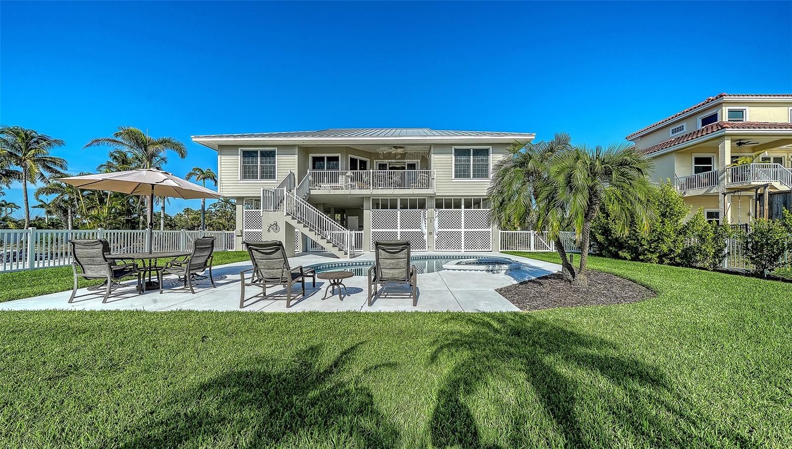 Image 34 of 51 For 6473 Gulf Of Mexico Drive