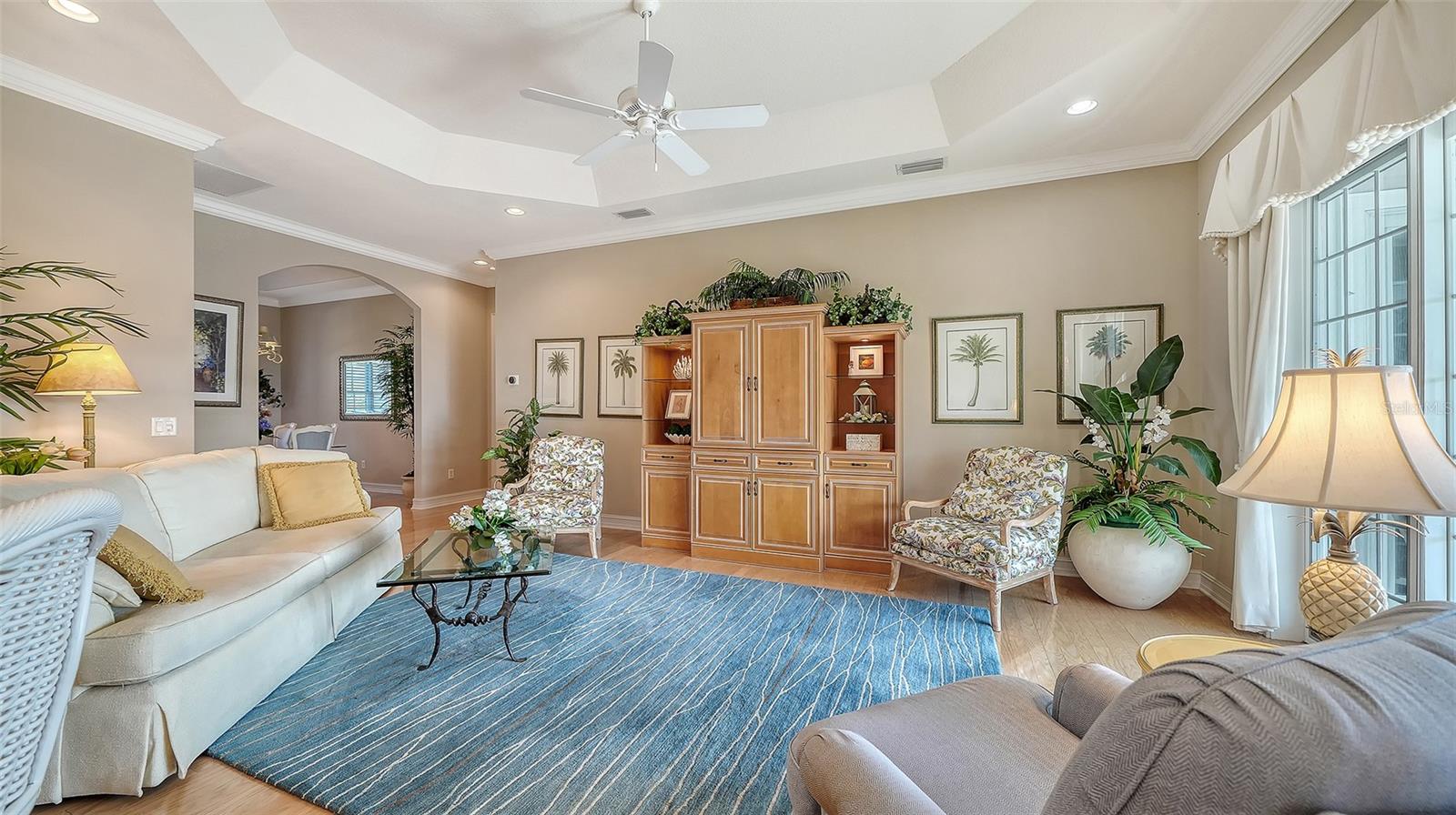 Image 5 of 51 For 6473 Gulf Of Mexico Drive