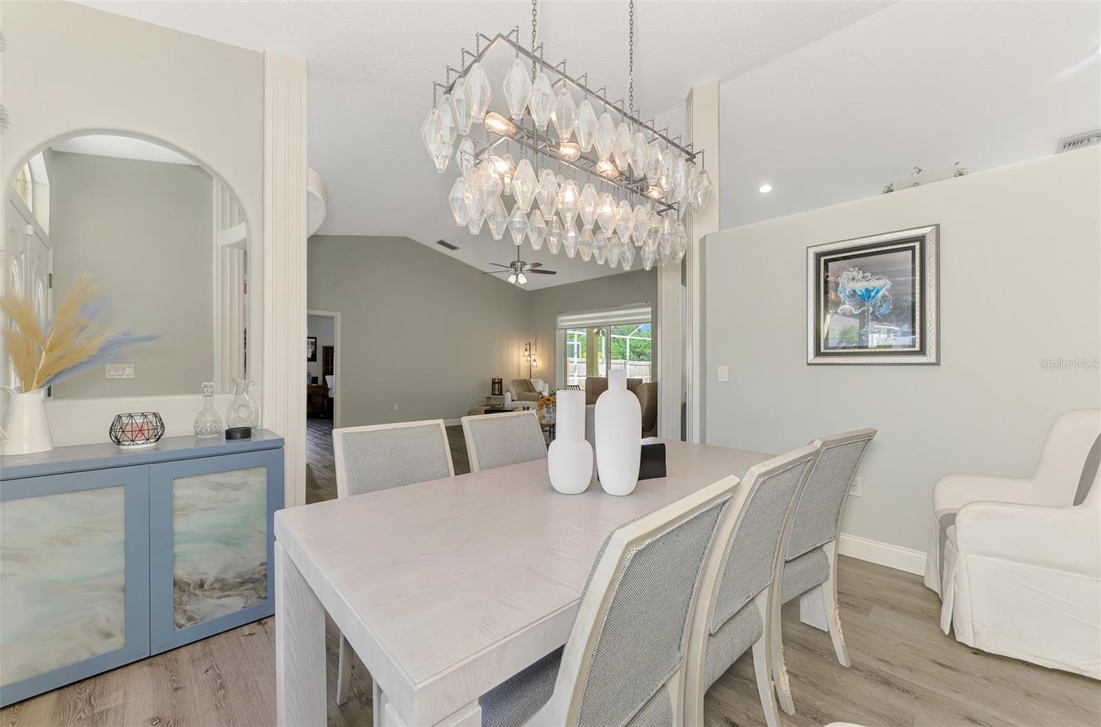 Image 17 of 55 For 583 Pine Ranch East Road