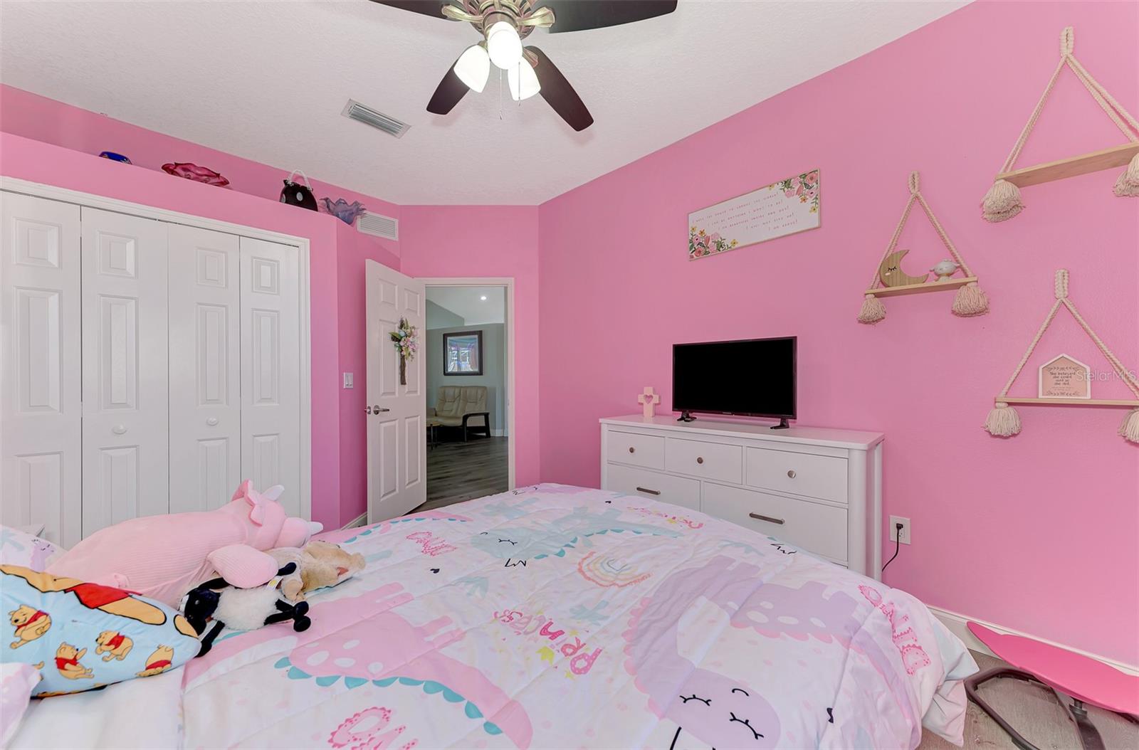 Image 42 of 55 For 583 Pine Ranch East Road