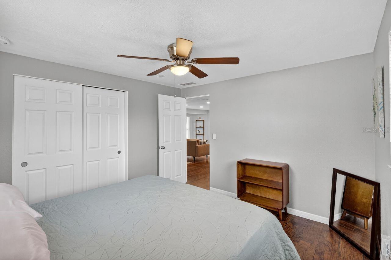 Image 16 of 32 For 6320 Case Avenue