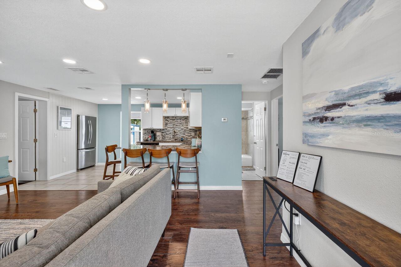 Image 2 of 32 For 6320 Case Avenue