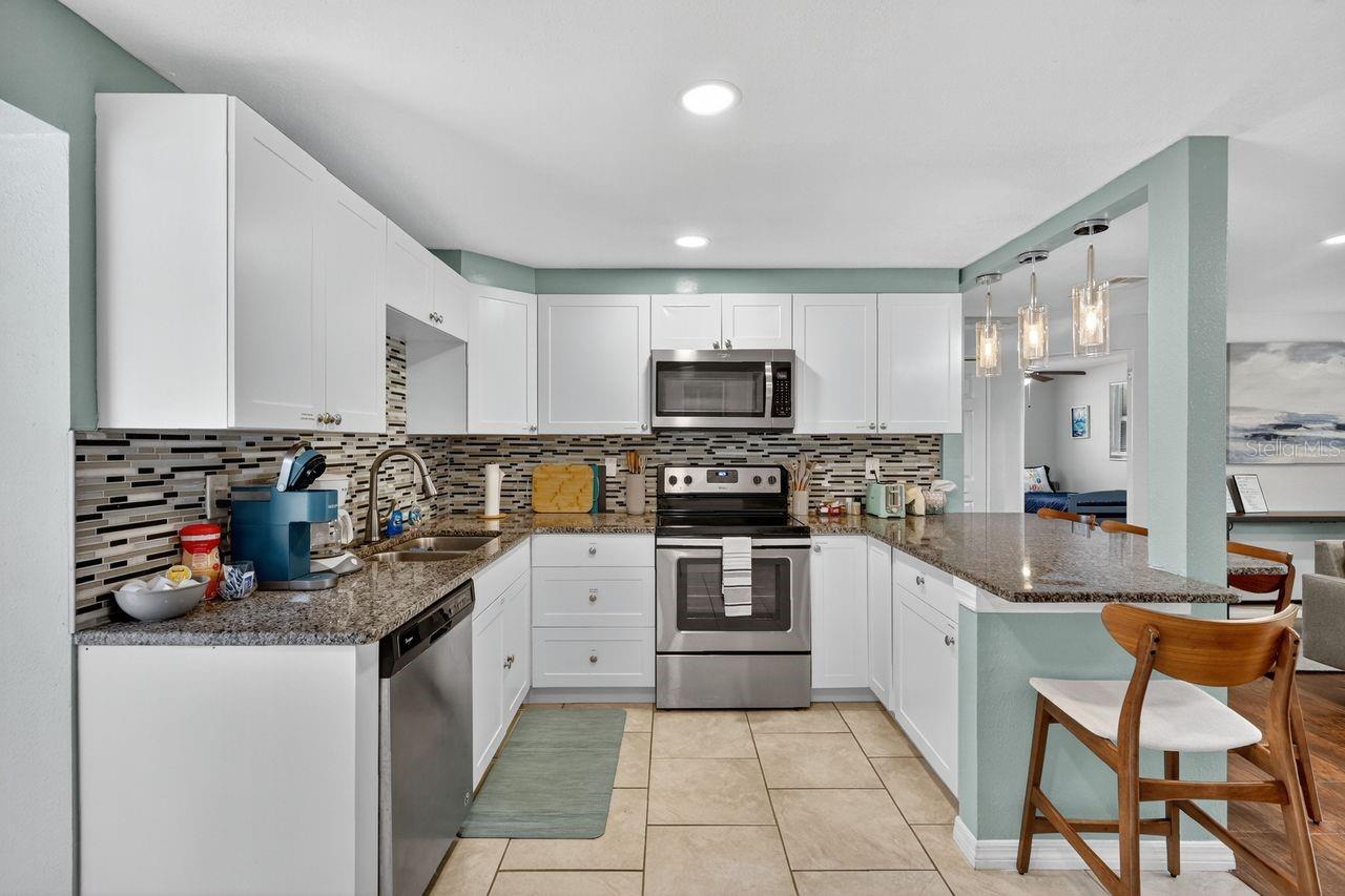 Image 8 of 32 For 6320 Case Avenue