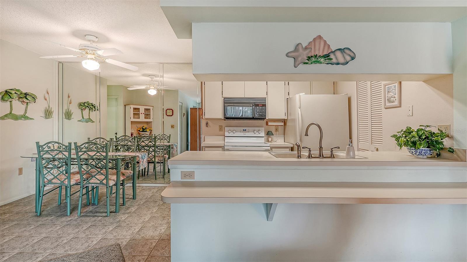 Image 11 of 46 For 7210 27th Avenue Dr W 7210