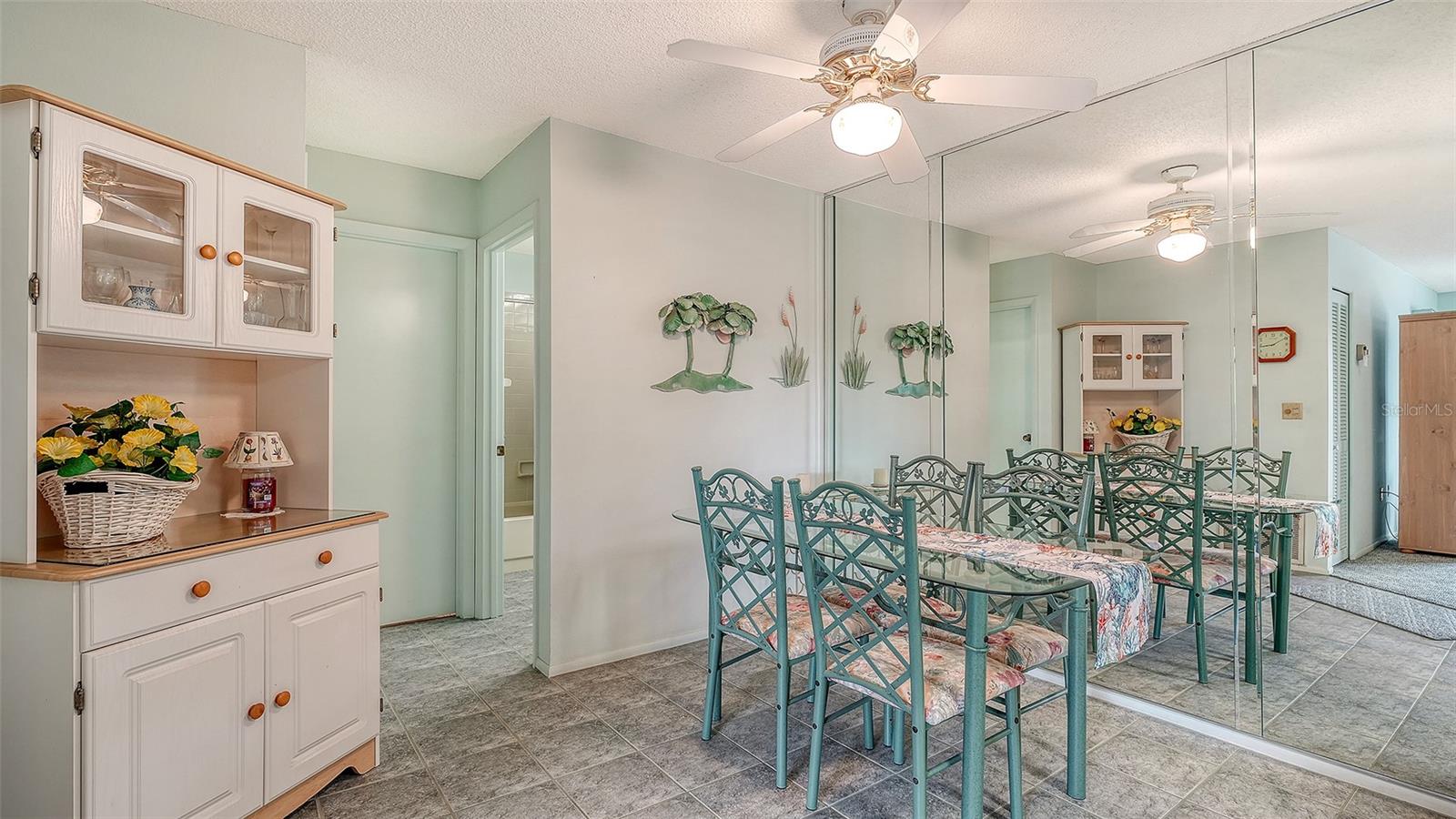 Image 13 of 46 For 7210 27th Avenue Dr W 7210