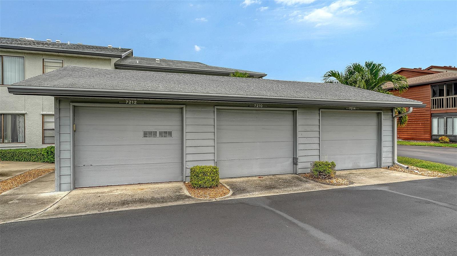 Image 29 of 46 For 7210 27th Avenue Dr W 7210