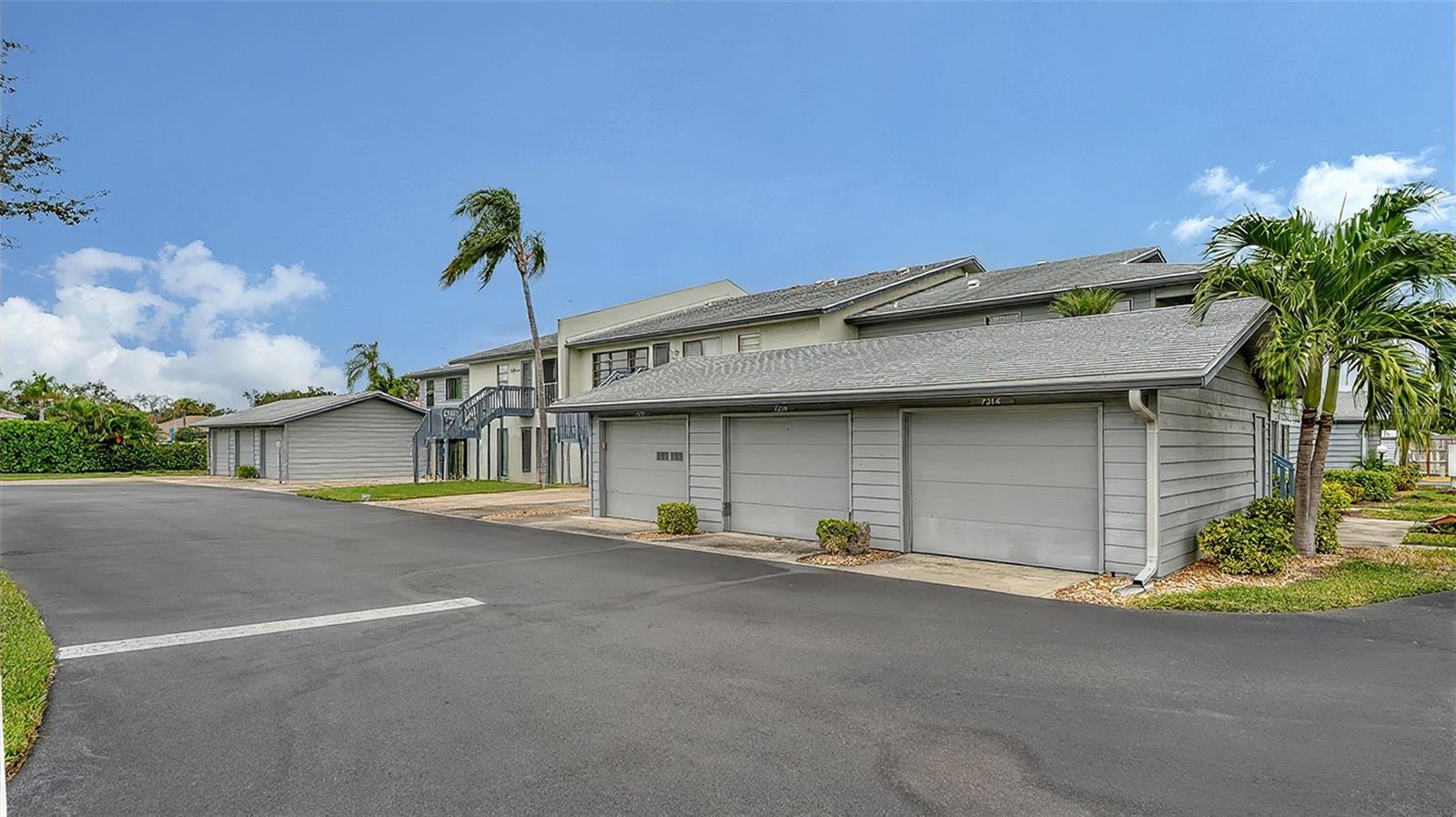 Image 30 of 46 For 7210 27th Avenue Dr W 7210