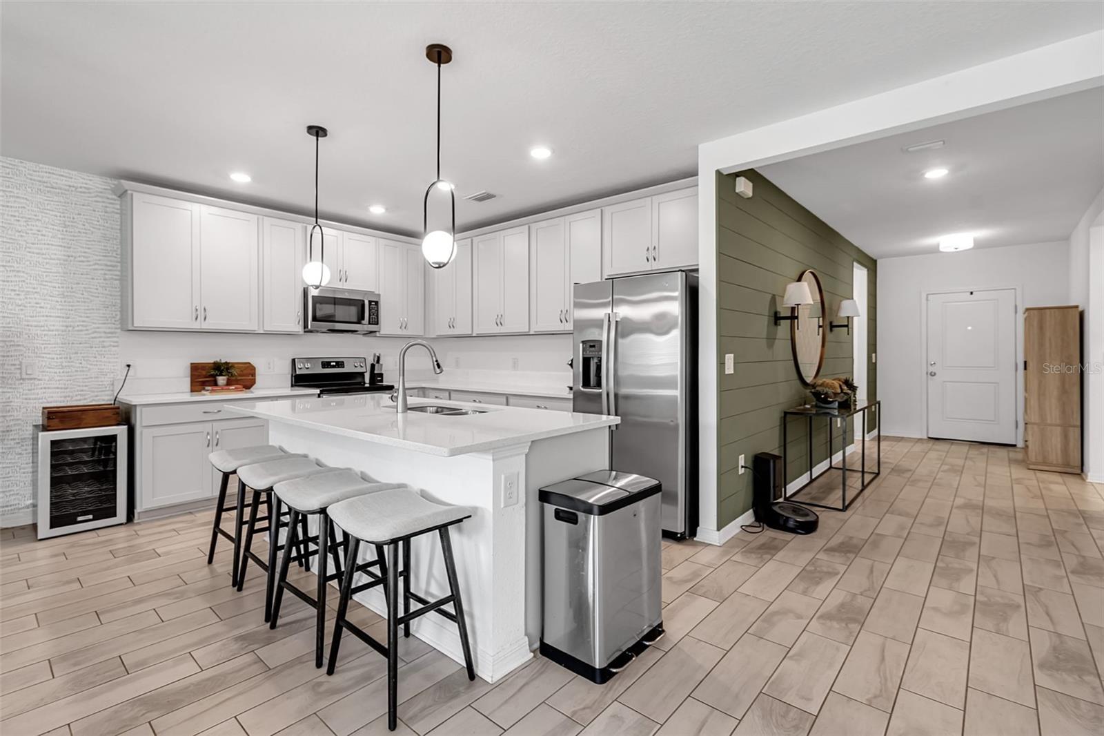 Image 10 of 93 For 5434 Patano Loop