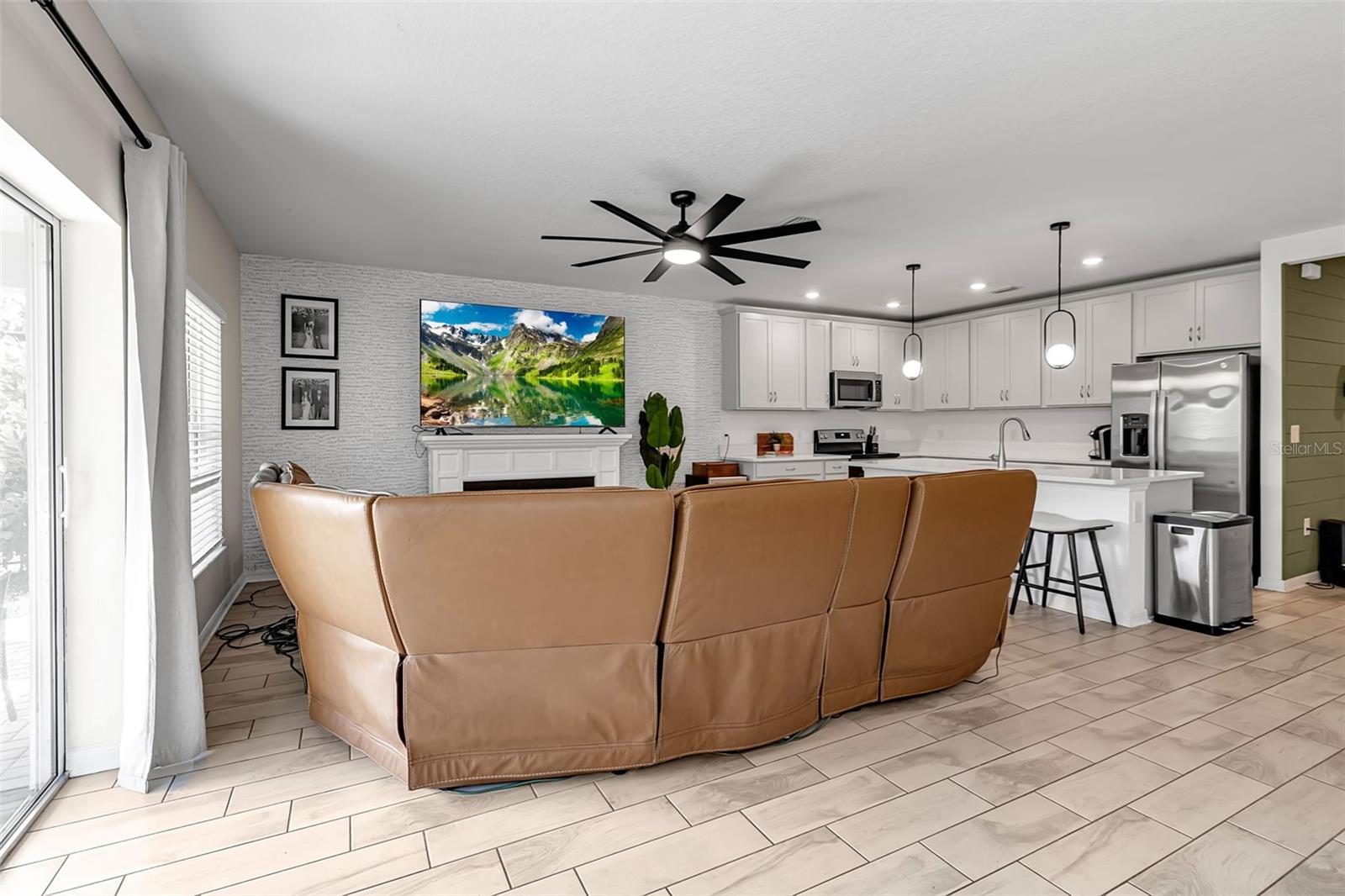 Image 19 of 93 For 5434 Patano Loop