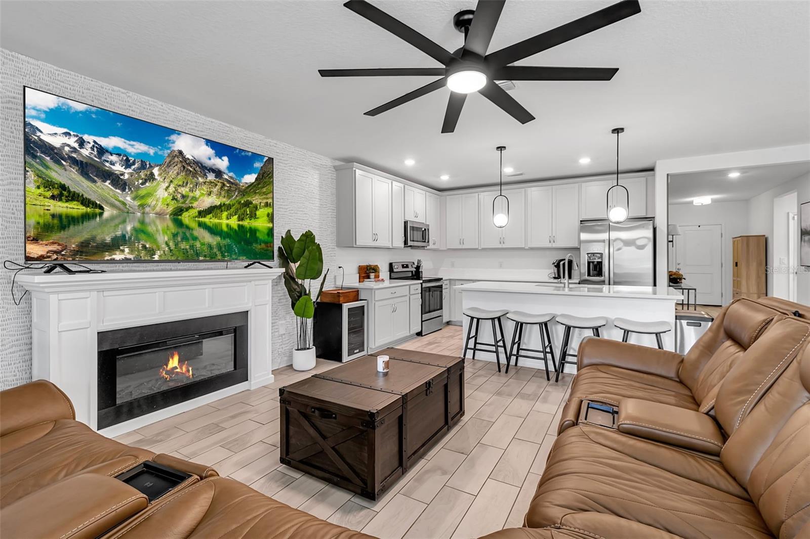 Image 21 of 93 For 5434 Patano Loop