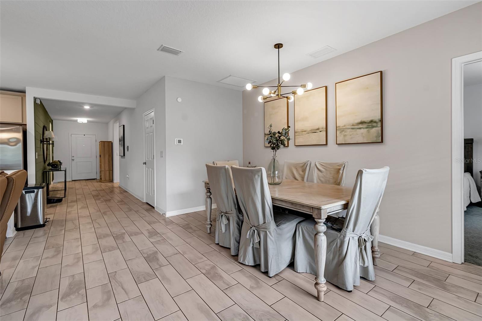 Image 26 of 93 For 5434 Patano Loop