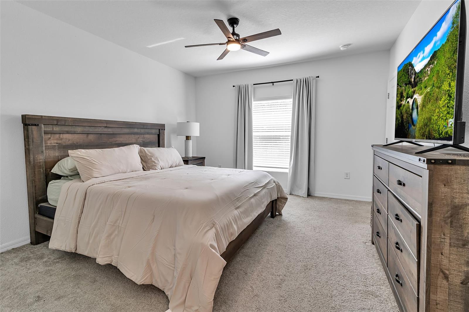 Image 28 of 93 For 5434 Patano Loop