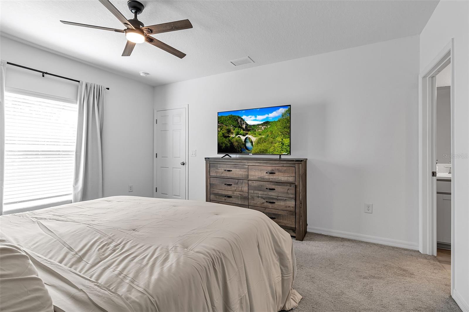 Image 29 of 93 For 5434 Patano Loop