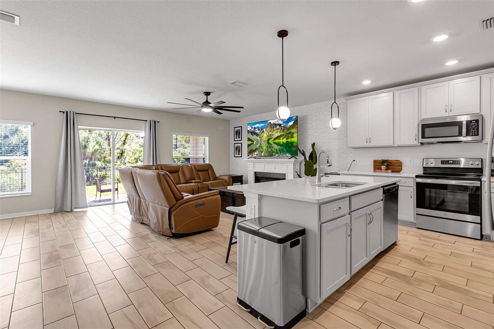 Image 9 of 93 For 5434 Patano Loop