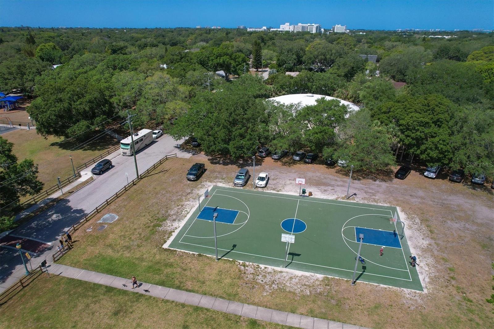 Image 36 of 44 For 2832 Novus Street