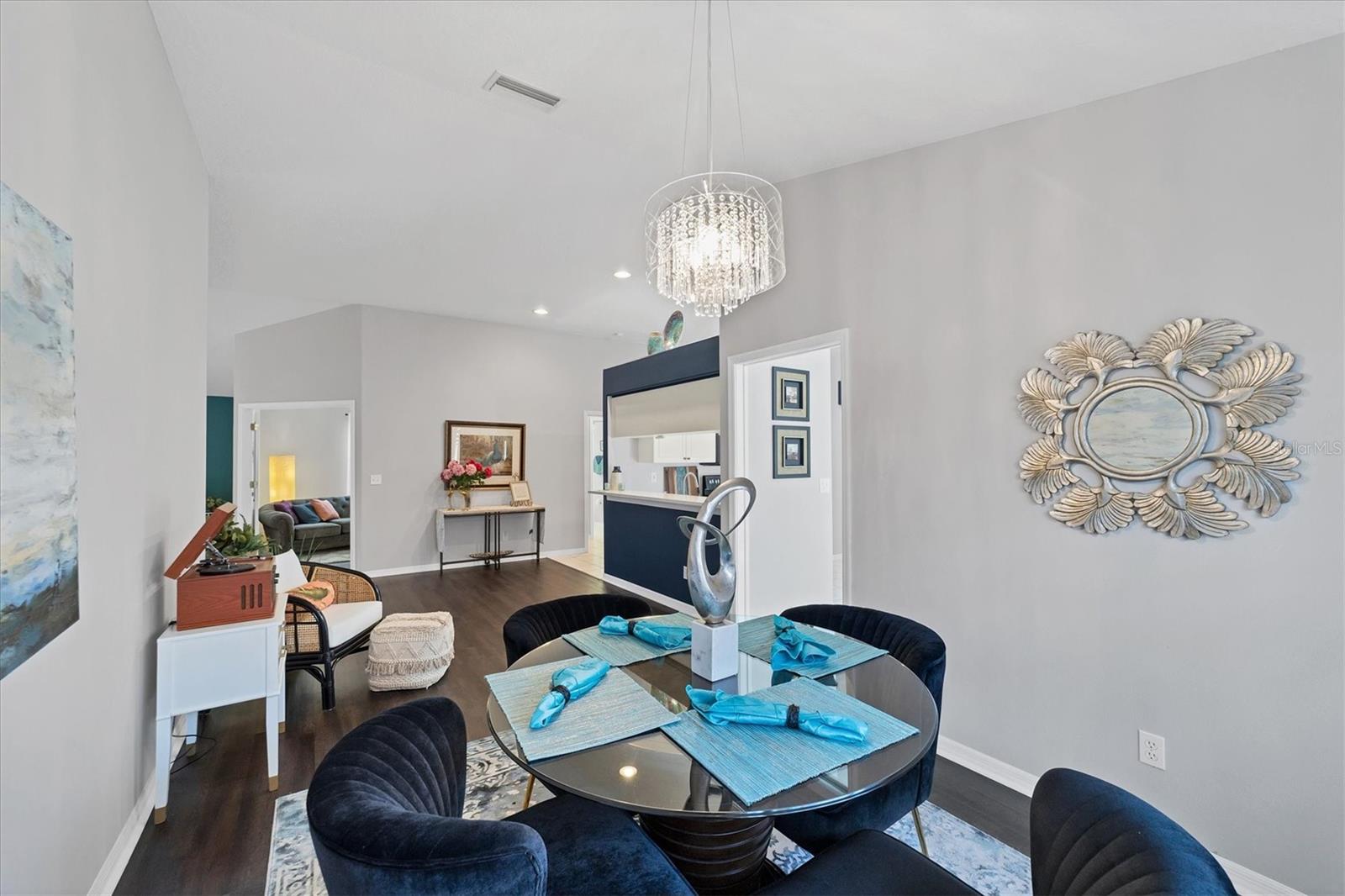 Image 7 of 36 For 4612 Deer Trail Boulevard