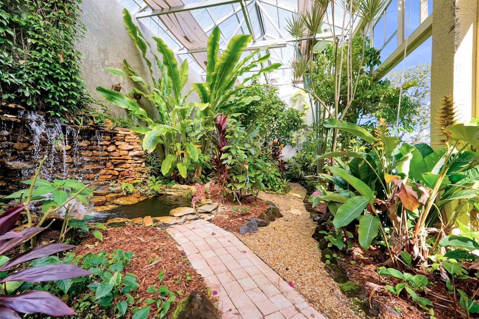 Listing photo id 20 for 4209 Lake Lockhart Drive