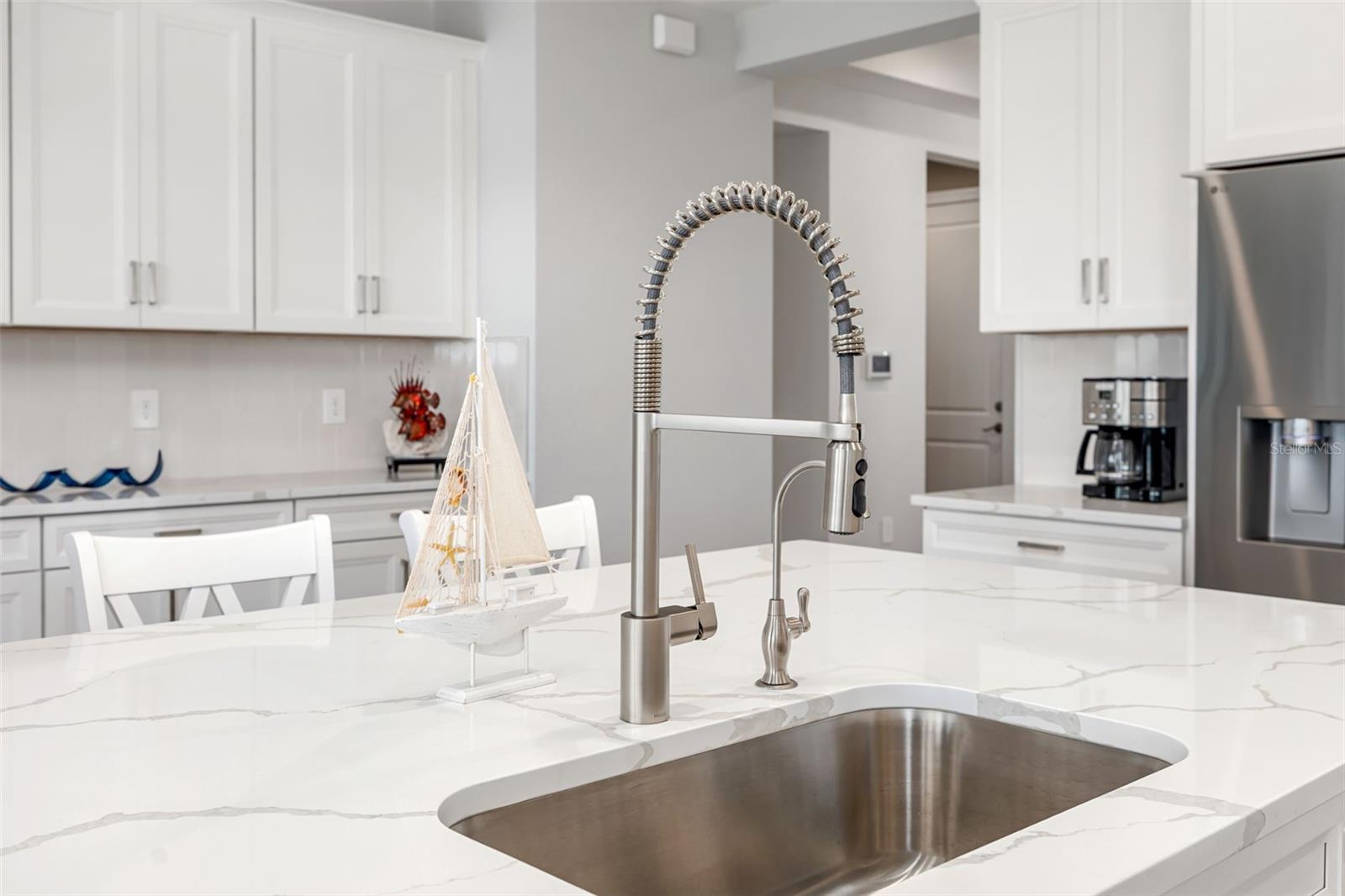 Image 11 of 79 For 241 Vistera Boulevard