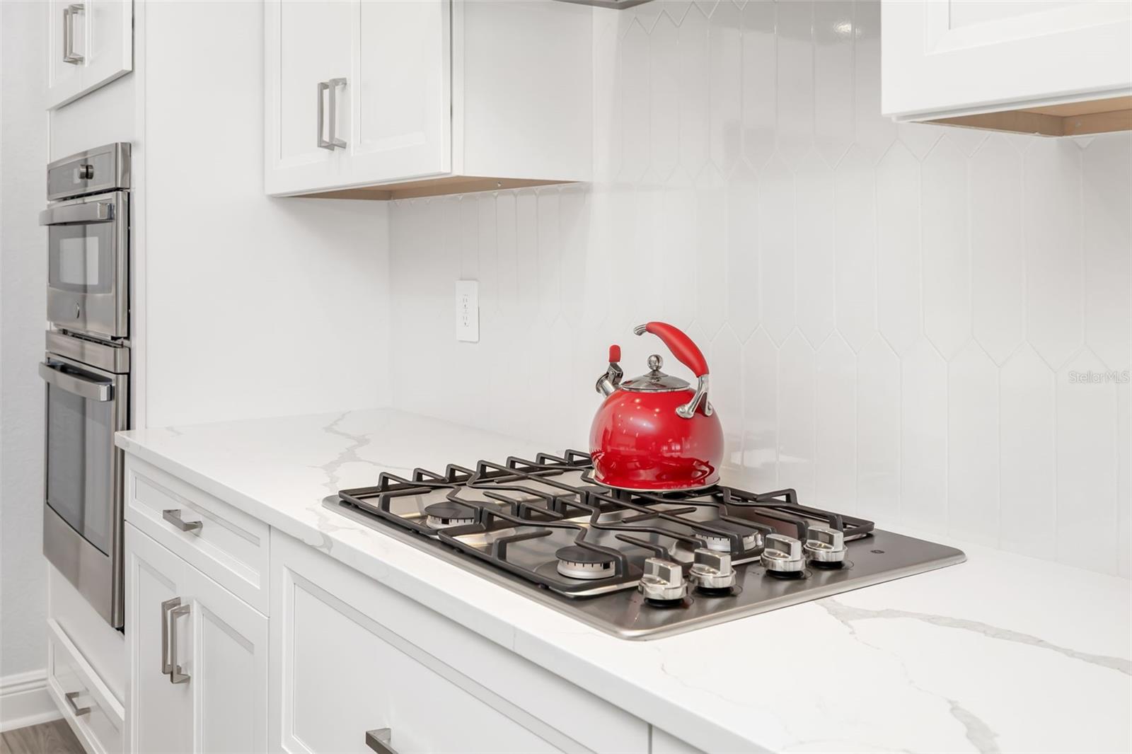 Image 12 of 79 For 241 Vistera Boulevard