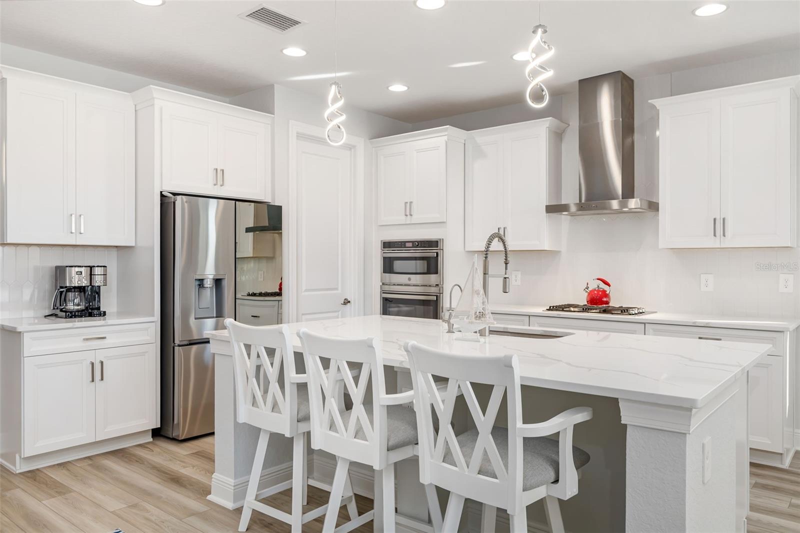 Image 14 of 79 For 241 Vistera Boulevard