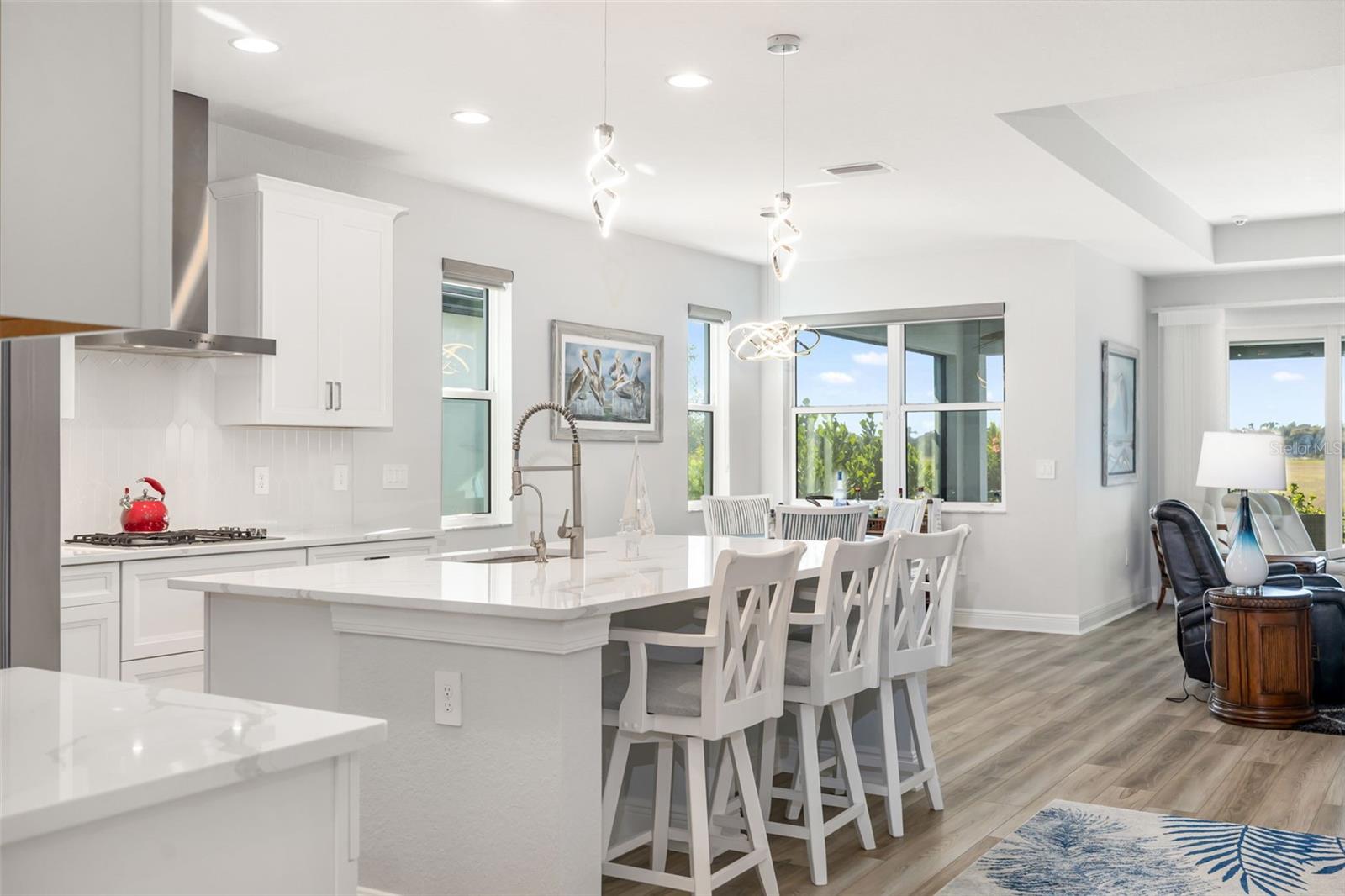 Image 15 of 79 For 241 Vistera Boulevard